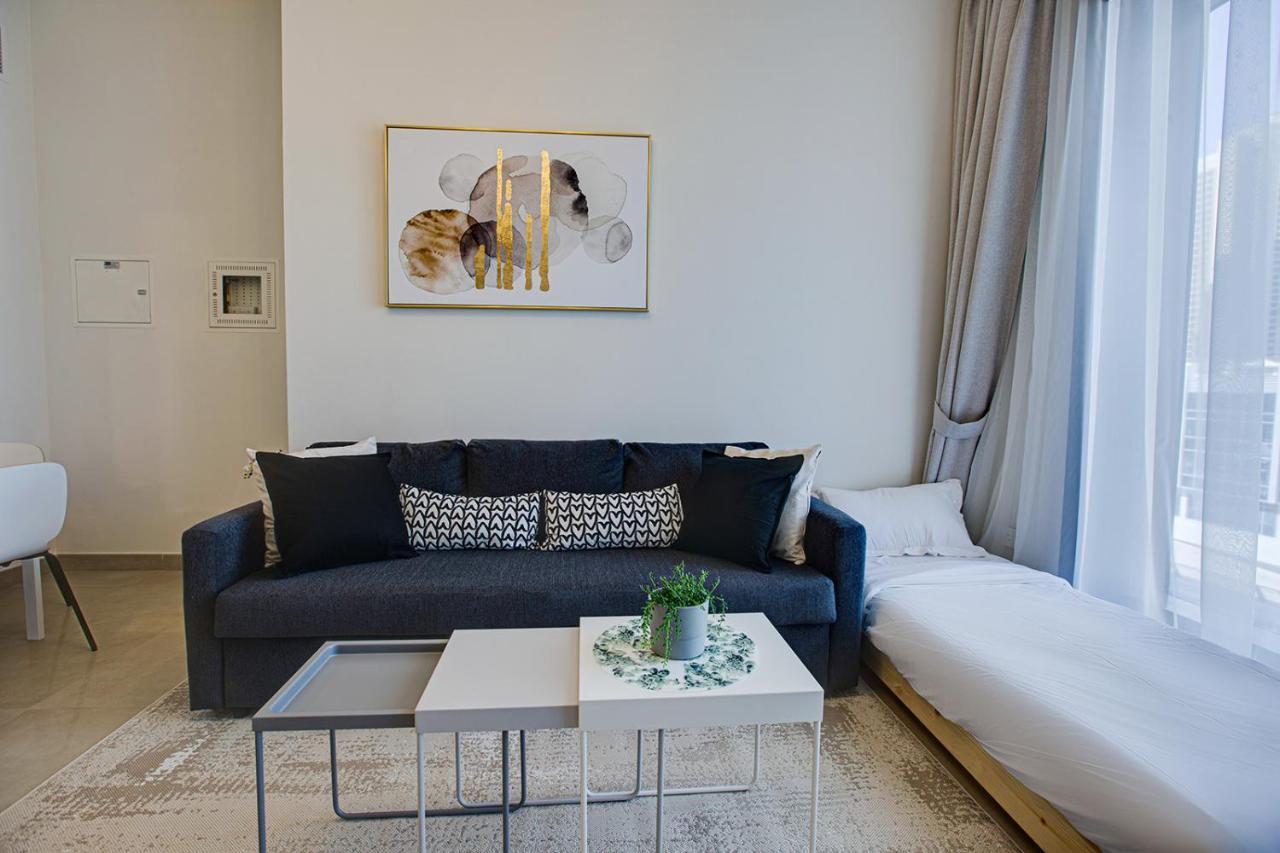 1bd In Sparkle Tower By Swarovsky Big Capacity * Dubaï
