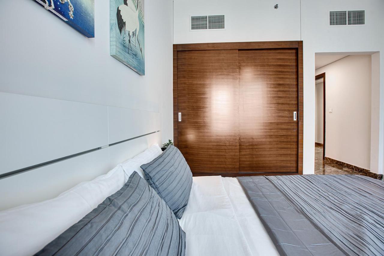 Appartement 1bd In Sparkle Tower By Swarovsky Big Capacity Dubaï