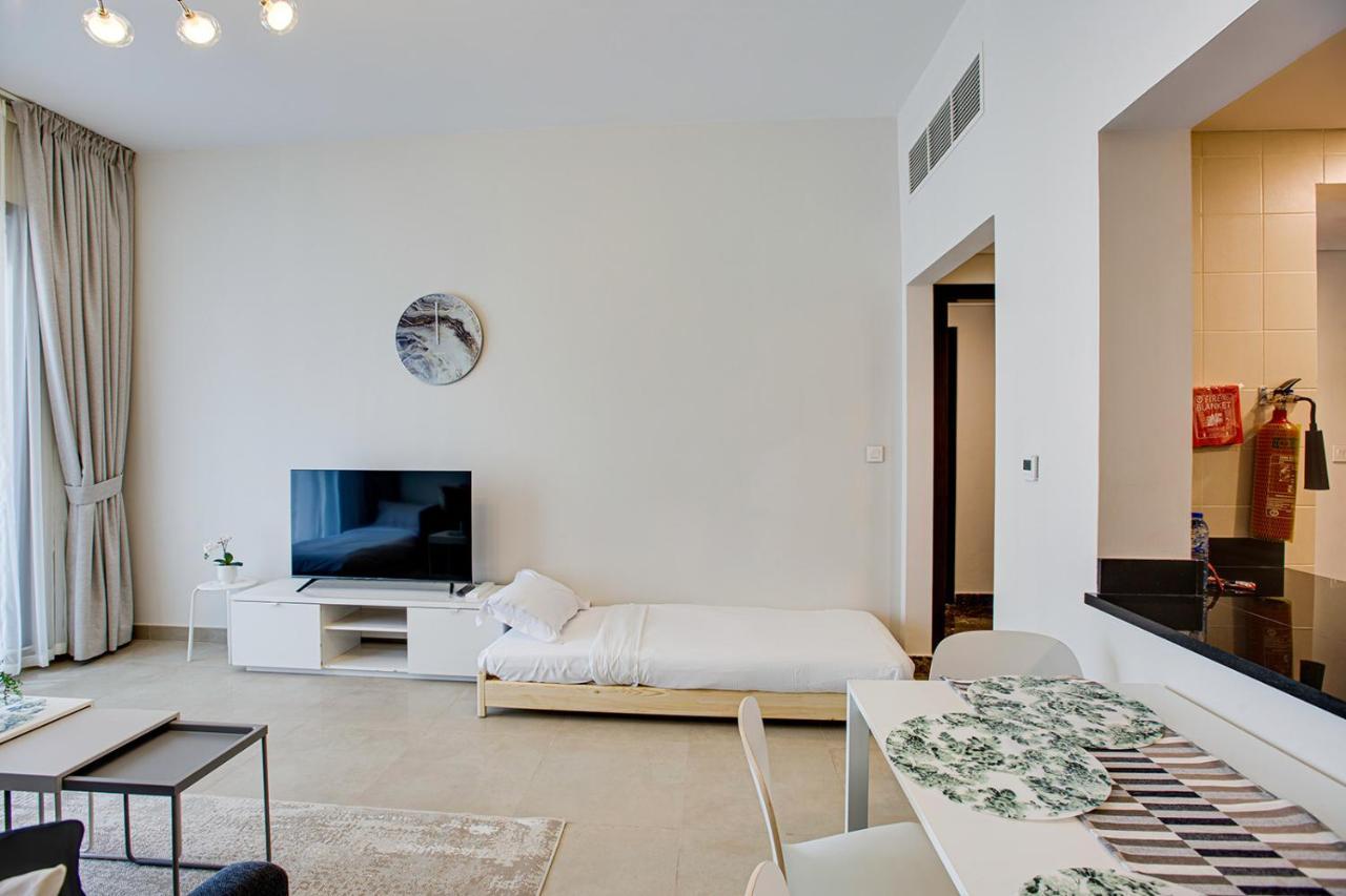 Appartement 1bd In Sparkle Tower By Swarovsky Big Capacity Dubaï